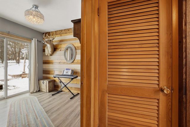 330 FIRST STREET, Rosholt, WI 54473