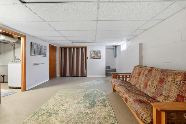 330 FIRST STREET, Rosholt, WI 54473