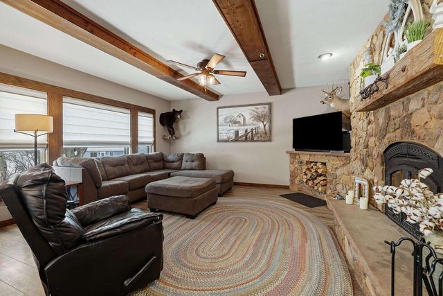 330 FIRST STREET, Rosholt, WI 54473