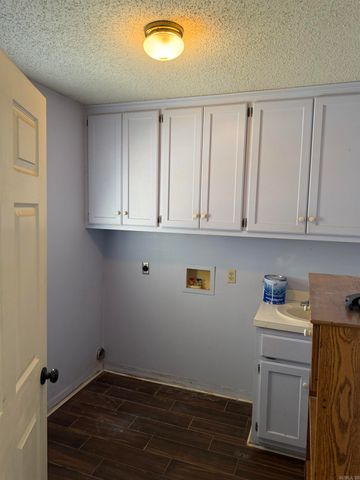 954 Joseph Dr, Conway, AR 72034