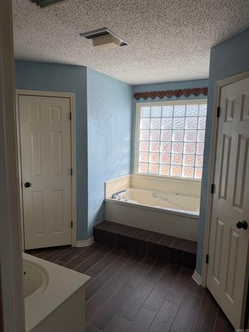 954 Joseph Dr, Conway, AR 72034