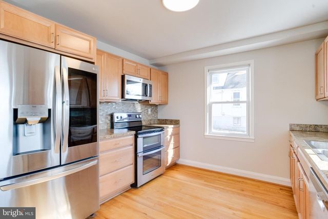 9606 9TH AVE, Parkville, MD 21234