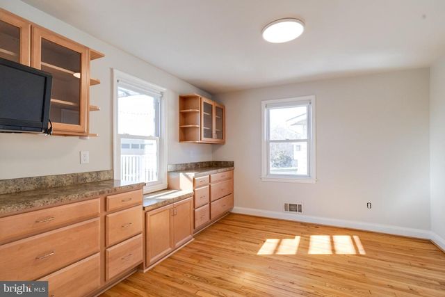 9606 9TH AVE, Parkville, MD 21234