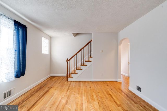 9606 9TH AVE, Parkville, MD 21234