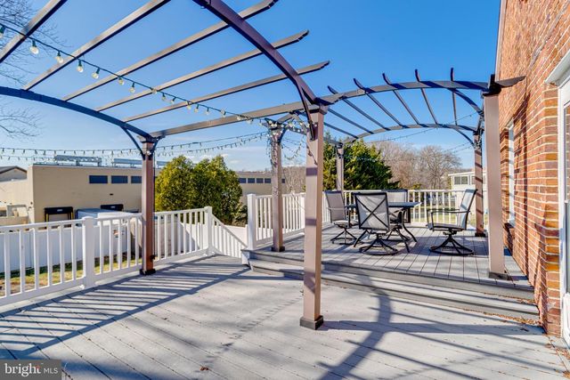 9606 9TH AVE, Parkville, MD 21234