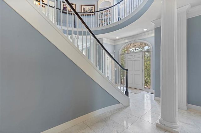 16931 S Highland Ridge Drive, Loch Lloyd, MO 64012