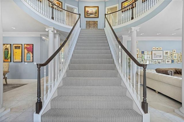 16931 S Highland Ridge Drive, Loch Lloyd, MO 64012