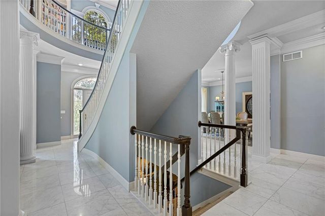 16931 S Highland Ridge Drive, Loch Lloyd, MO 64012