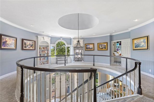 16931 S Highland Ridge Drive, Loch Lloyd, MO 64012