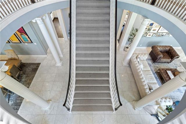 16931 S Highland Ridge Drive, Loch Lloyd, MO 64012