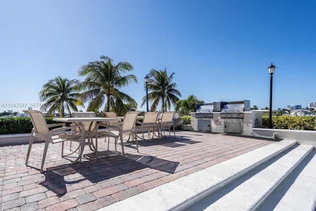 1 Las Olas Cir 306, Fort Lauderdale, FL 33316