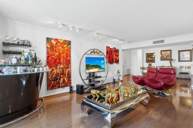 1 Las Olas Cir 306, Fort Lauderdale, FL 33316