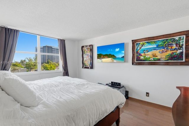 1 Las Olas Cir 306, Fort Lauderdale, FL 33316