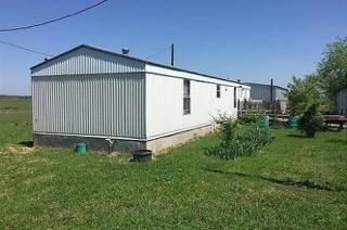 360 County Road 462, Elgin, TX 78621