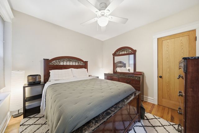 1539 W Addison Street, Chicago, IL 60613