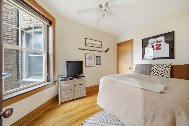 1539 W Addison Street, Chicago, IL 60613