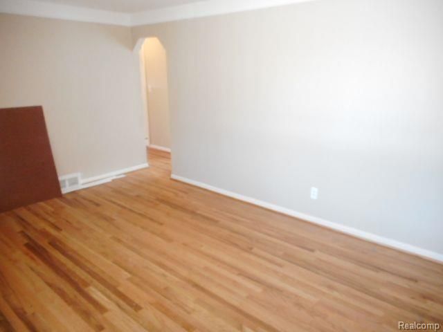 25159 Normandy Street, Roseville, MI 48066