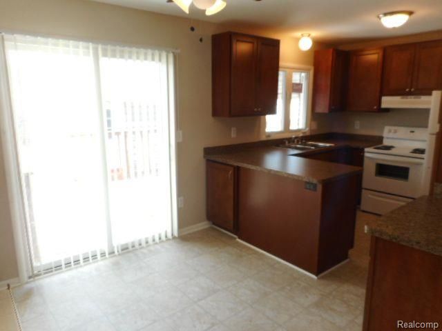 25159 Normandy Street, Roseville, MI 48066