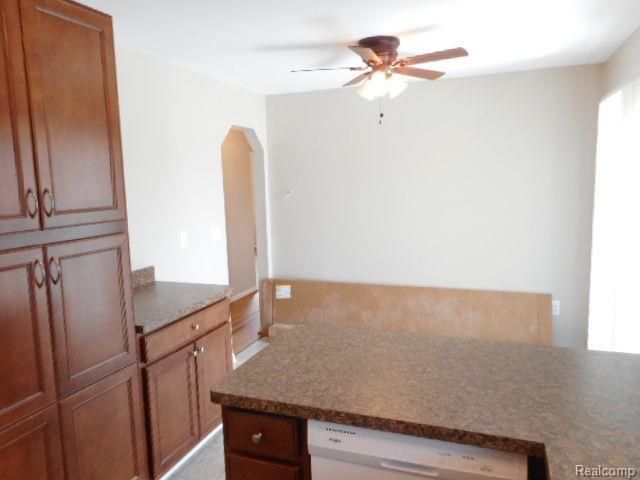 25159 Normandy Street, Roseville, MI 48066