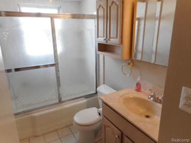 25159 Normandy Street, Roseville, MI 48066