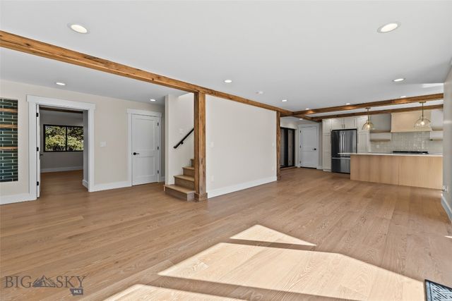 8454 Goldenstein, Bozeman, MT 59715