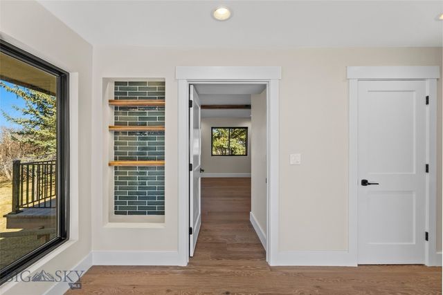 8454 Goldenstein, Bozeman, MT 59715