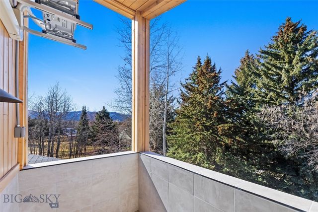8454 Goldenstein, Bozeman, MT 59715