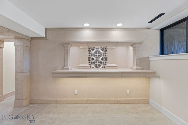 8454 Goldenstein, Bozeman, MT 59715