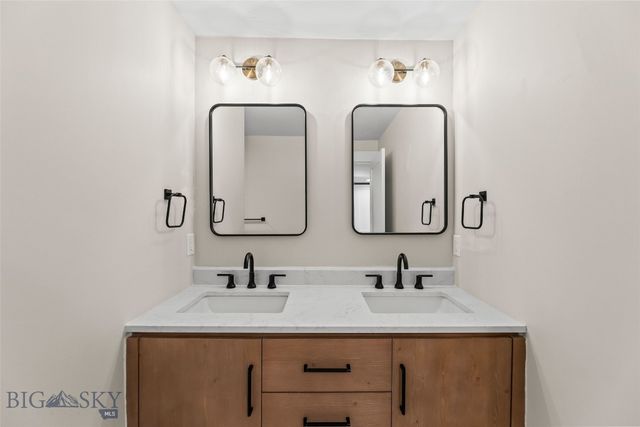 8454 Goldenstein, Bozeman, MT 59715