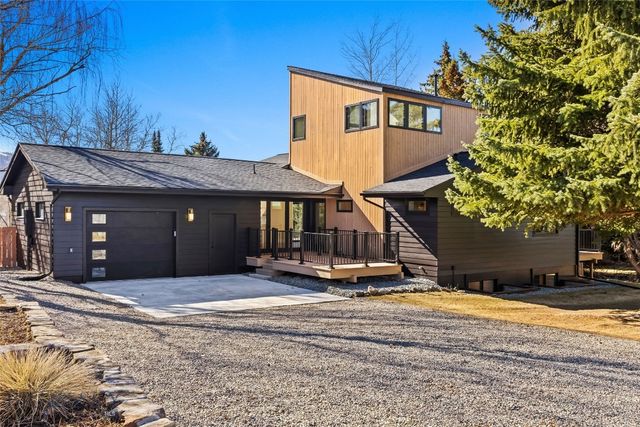 8454 Goldenstein, Bozeman, MT 59715