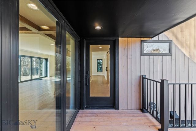 8454 Goldenstein, Bozeman, MT 59715