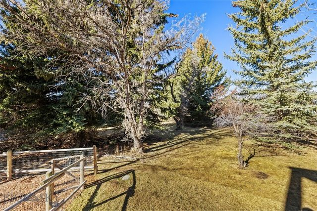 8454 Goldenstein, Bozeman, MT 59715