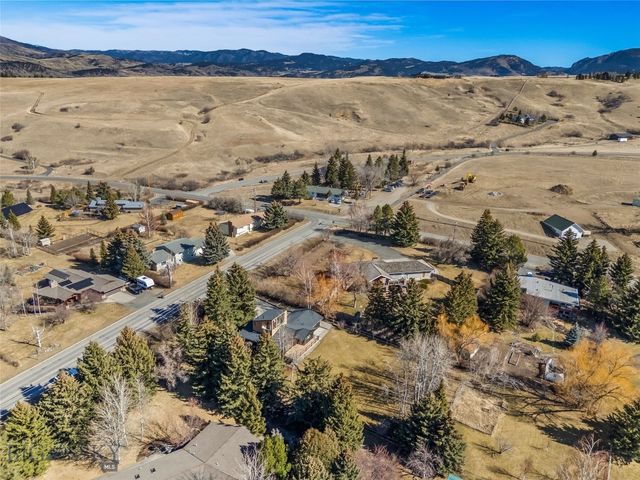8454 Goldenstein, Bozeman, MT 59715