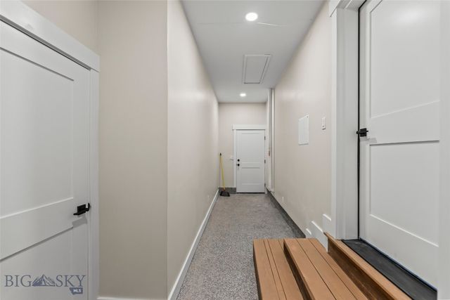 8454 Goldenstein, Bozeman, MT 59715