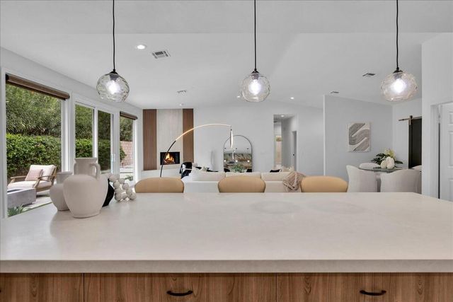 44243 Silver Canyon Lane, Palm Desert, CA 92260