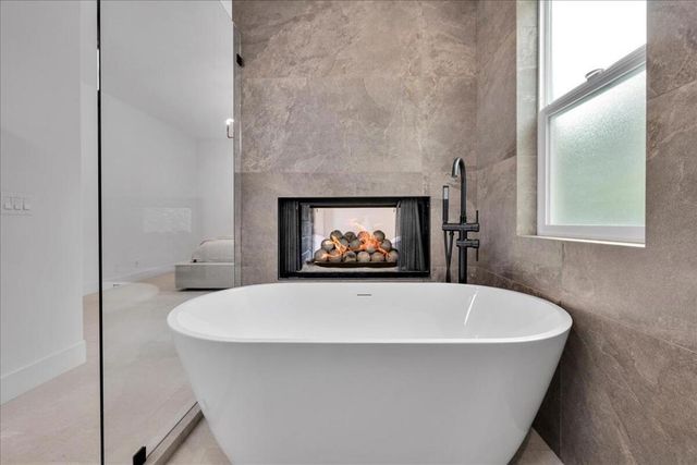 44243 Silver Canyon Lane, Palm Desert, CA 92260