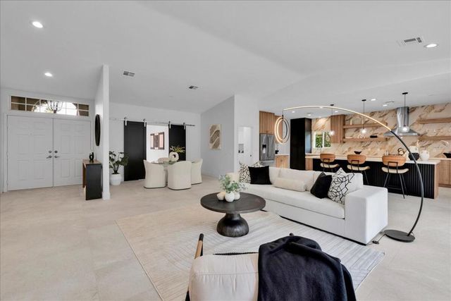 44243 Silver Canyon Lane, Palm Desert, CA 92260