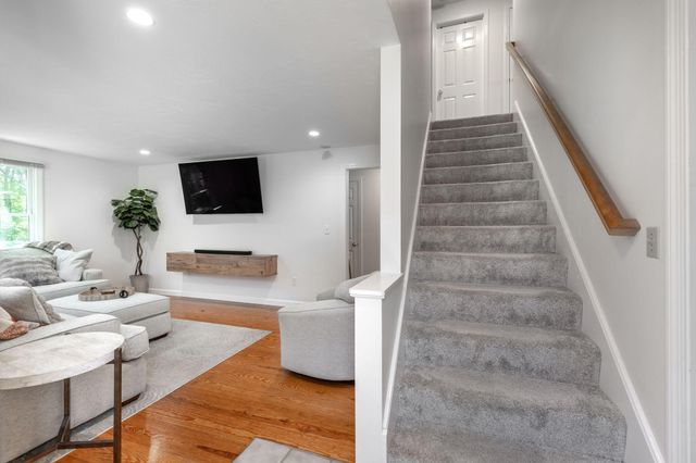 11 Deer Hollow Road, Forestdale, MA 02644