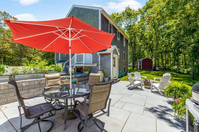 11 Deer Hollow Road, Forestdale, MA 02644