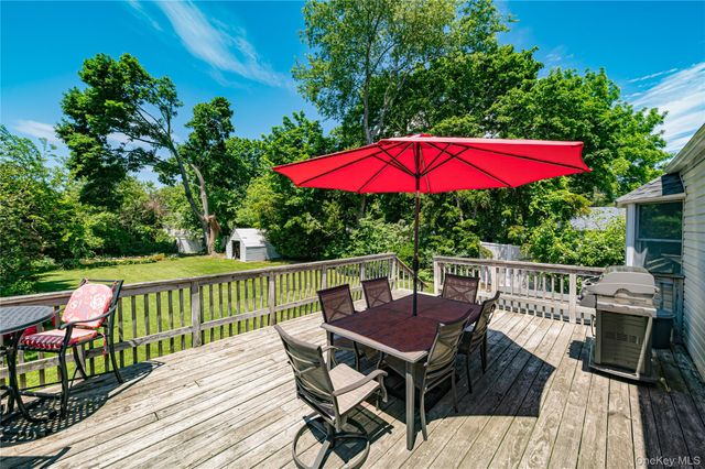 533 5th Street, East Northport, NY 11731