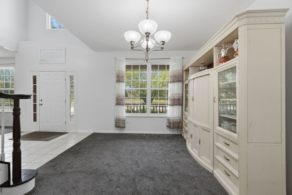 4 Claridge Court, Bolingbrook, IL 60440 — photo 4