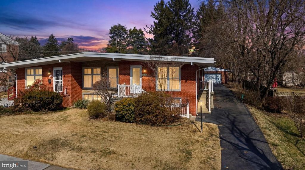 1306 BRIXTON RD, Baltimore, MD 21239