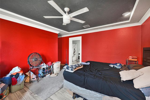 5638 Fairview Forest Drive, Houston, TX 77088