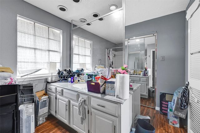 5638 Fairview Forest Drive, Houston, TX 77088