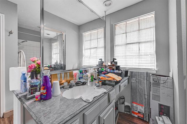 5638 Fairview Forest Drive, Houston, TX 77088