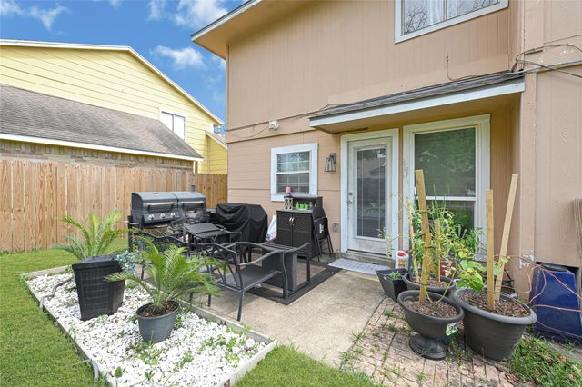 5638 Fairview Forest Drive, Houston, TX 77088