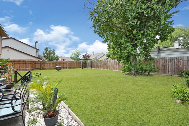 5638 Fairview Forest Drive, Houston, TX 77088