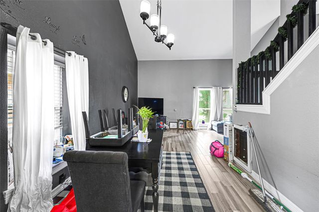 5638 Fairview Forest Drive, Houston, TX 77088