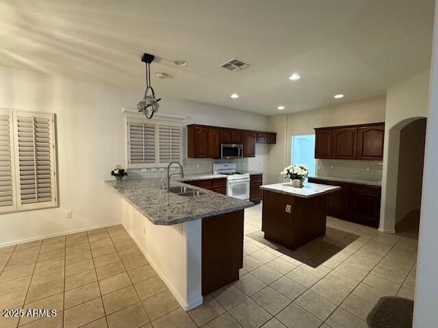 2978 E RANCH Court, Gilbert, AZ 85296