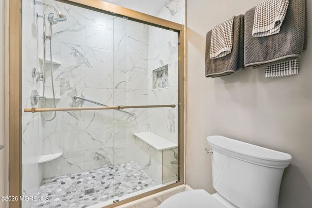2 Joyce Court, Tinton Falls, NJ 07724